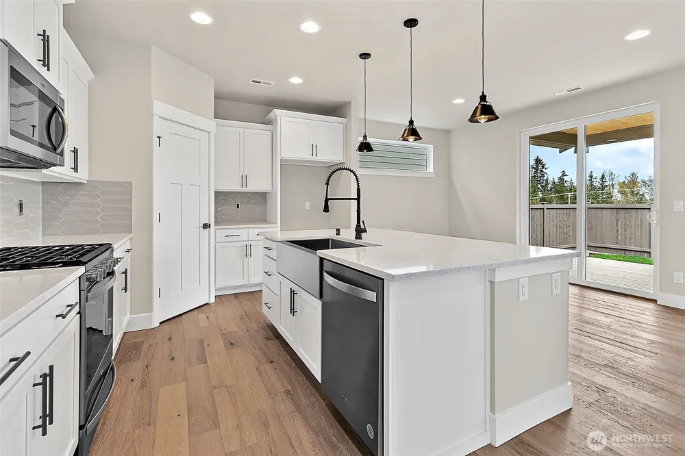 15624 Lot 27 SE 257th Place Covington, WA 98042