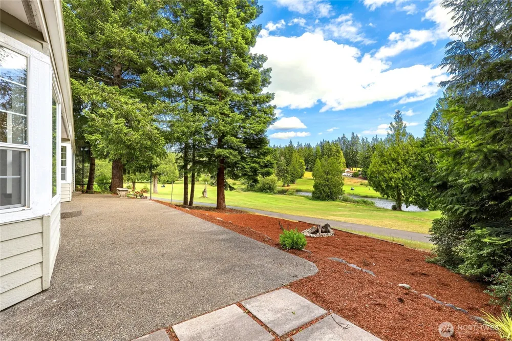 400 E Old Ranch Road Allyn, WA 98524