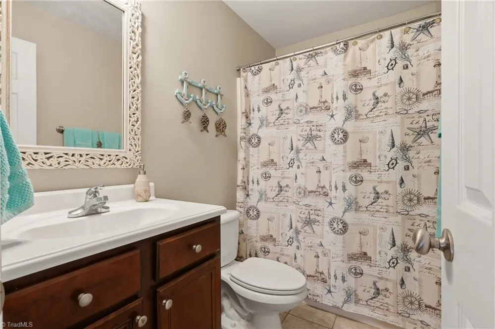 6650 Springfield Village Lane Clemmons, NC 27012