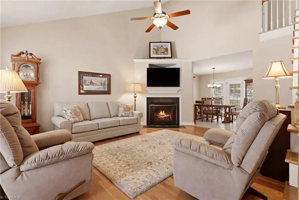 6650 Springfield Village Lane Clemmons, NC 27012