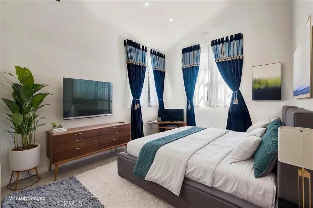 1345 Indiana South Pasadena, CA 91030