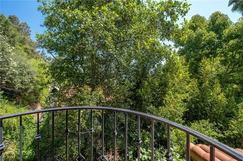 1345 Indiana South Pasadena, CA 91030