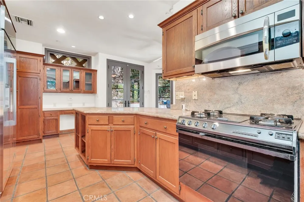 1345 Indiana South Pasadena, CA 91030