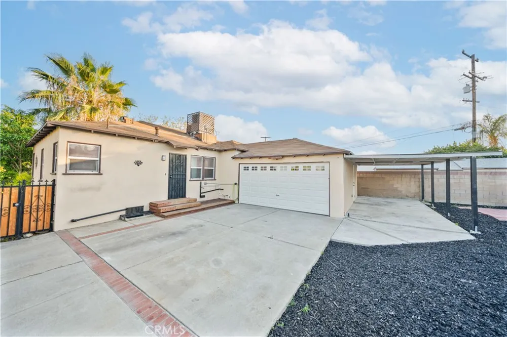10649 Civic El Monte, CA 91731