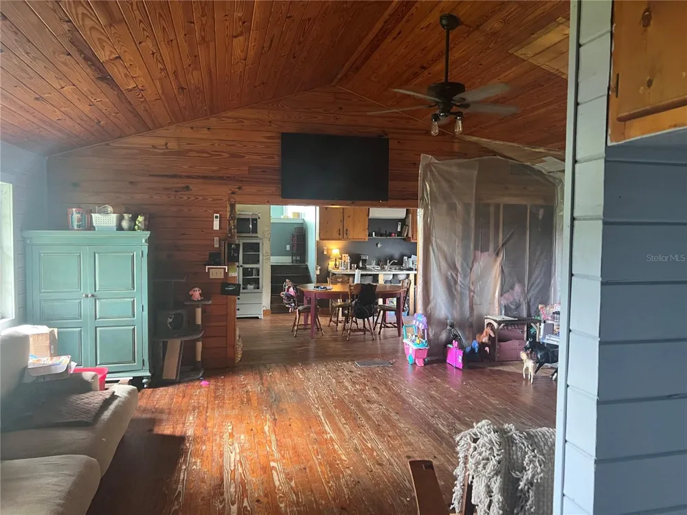 8755 WAUCHULA ROAD Myakka City, FL 34251