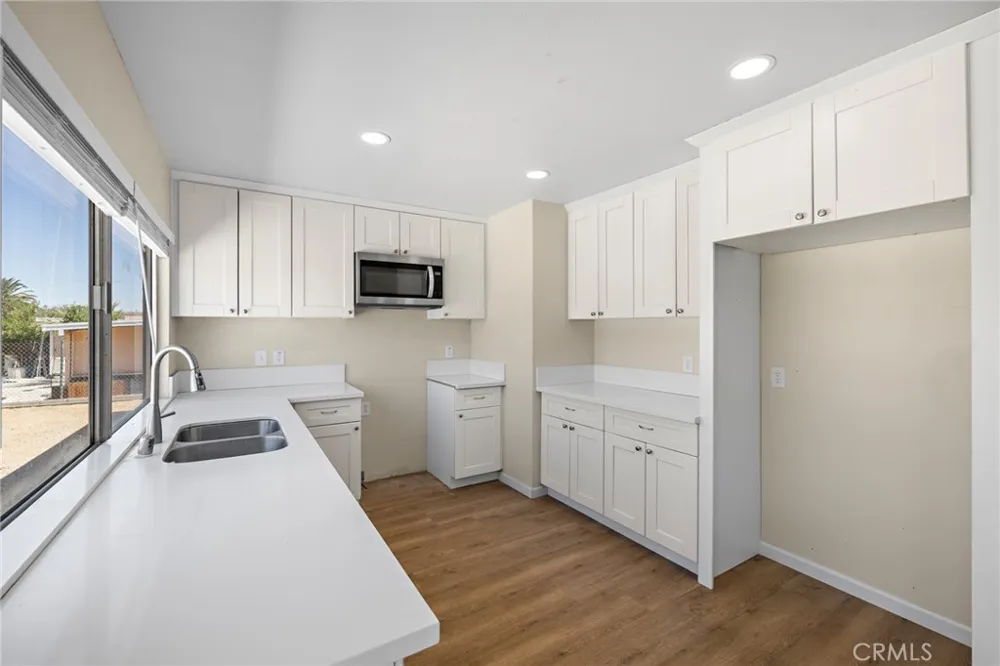 308 Forest Barstow, CA 92311