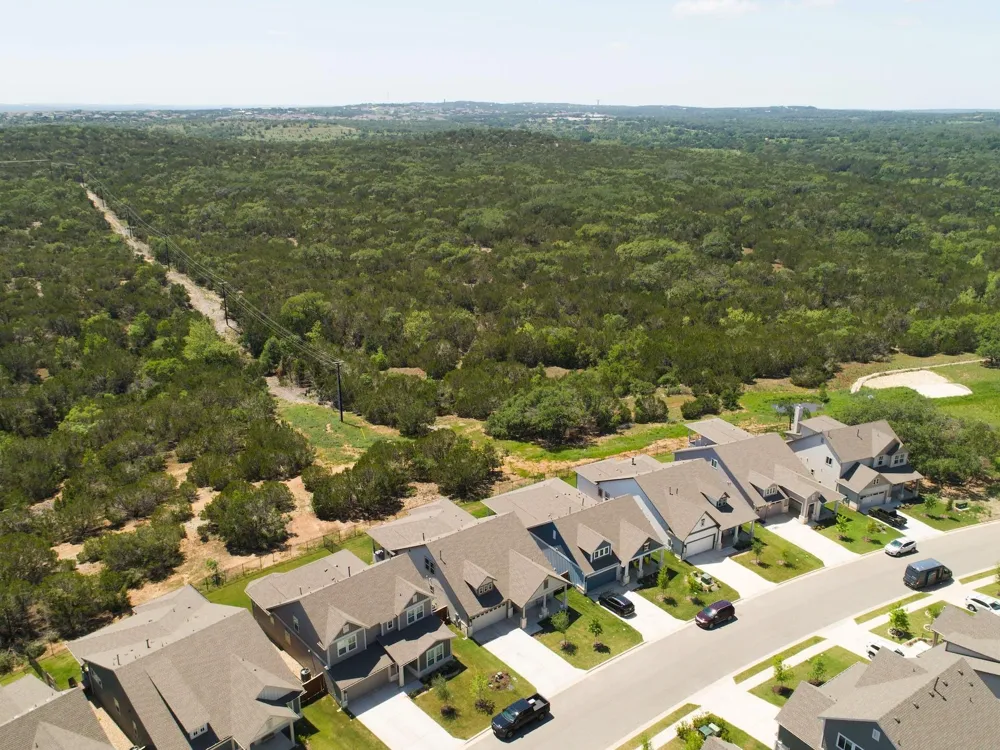 237 Moonlit Stream Pass Dripping Springs, TX 78620