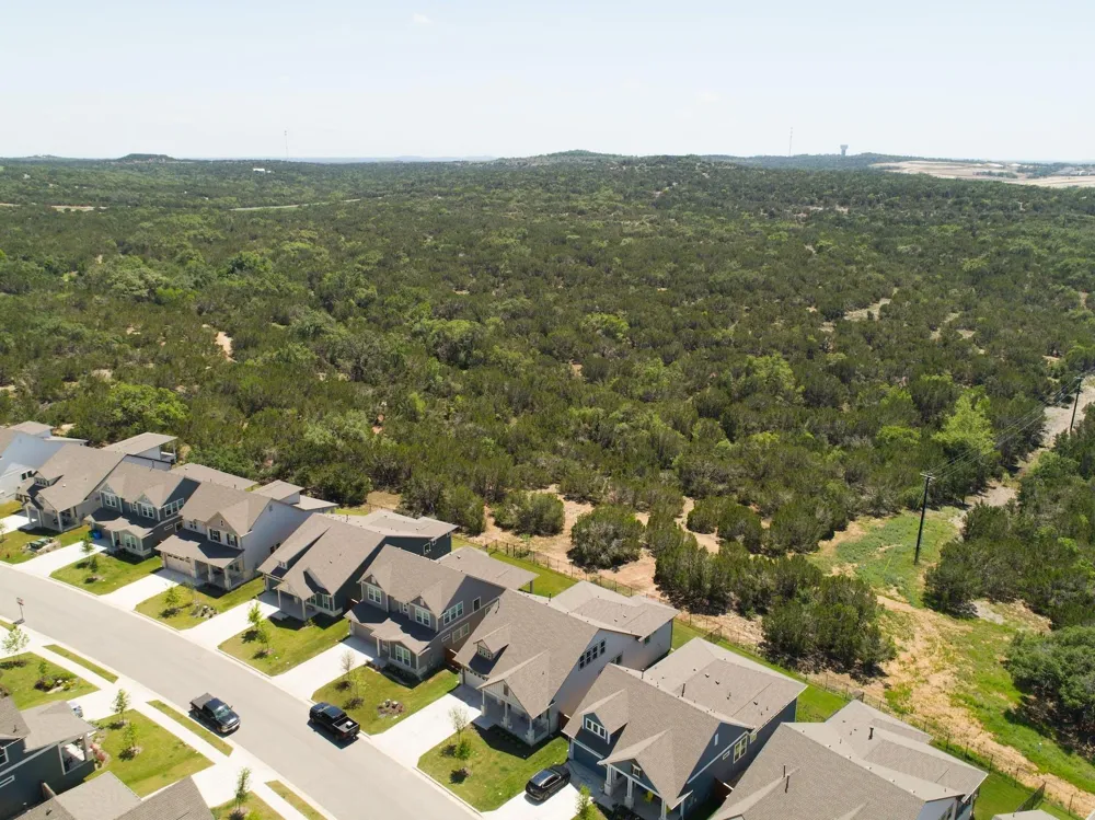 237 Moonlit Stream Pass Dripping Springs, TX 78620