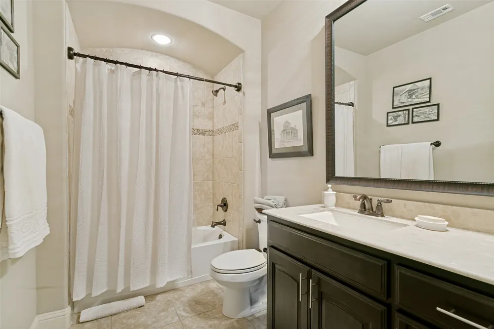 417 Chestnut Lane Roanoke, TX 76262
