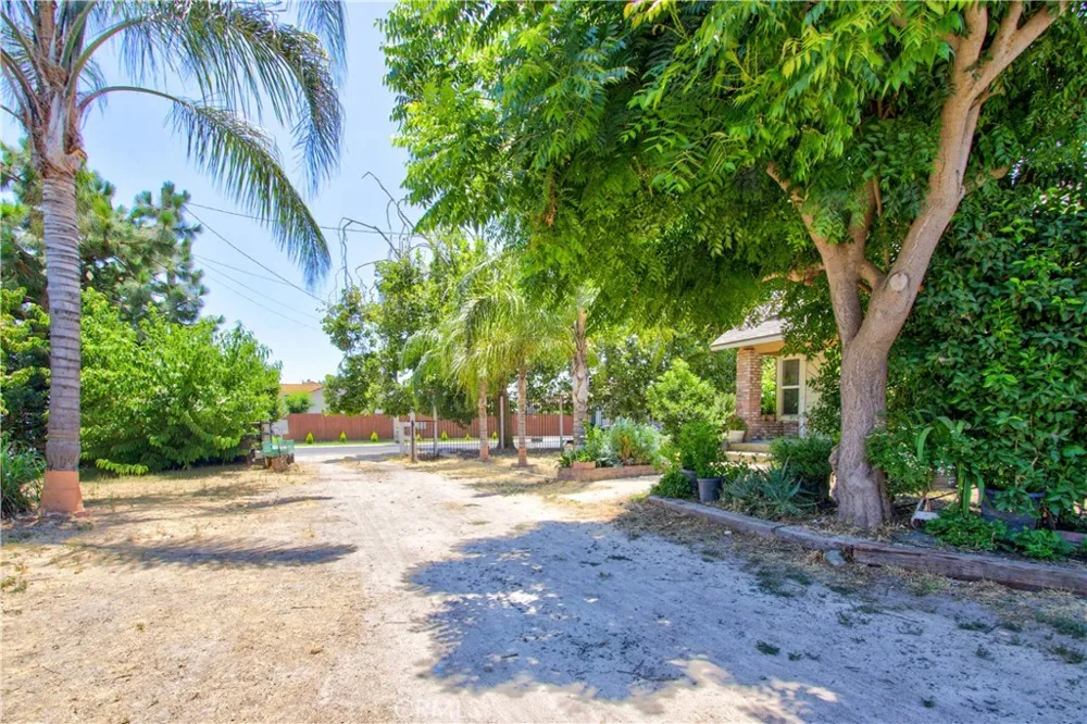 6660 Olive Avenue Winton, CA 95388