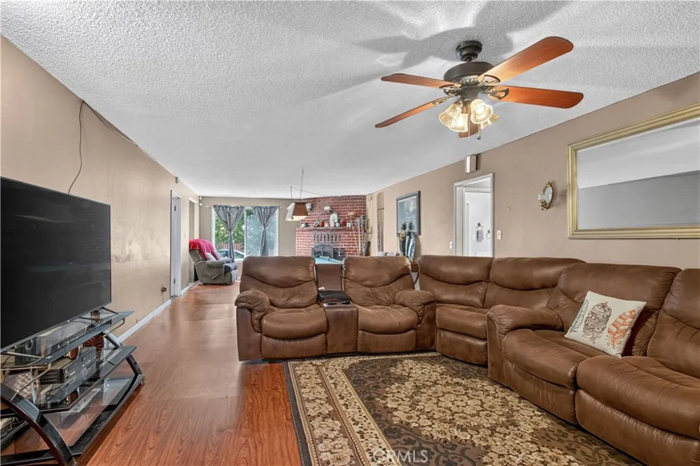 6660 Olive Avenue Winton, CA 95388