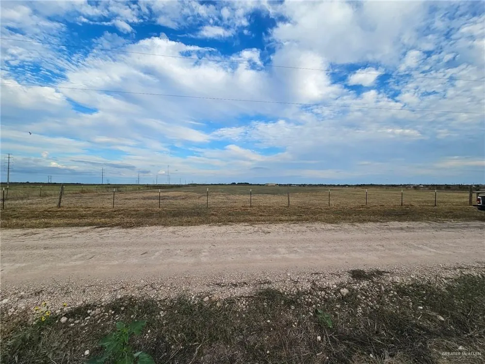3370 Mile 1 1/2 E Mercedes, TX 78570