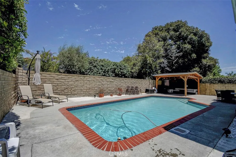 26701 Valpariso Mission Viejo, CA 92691