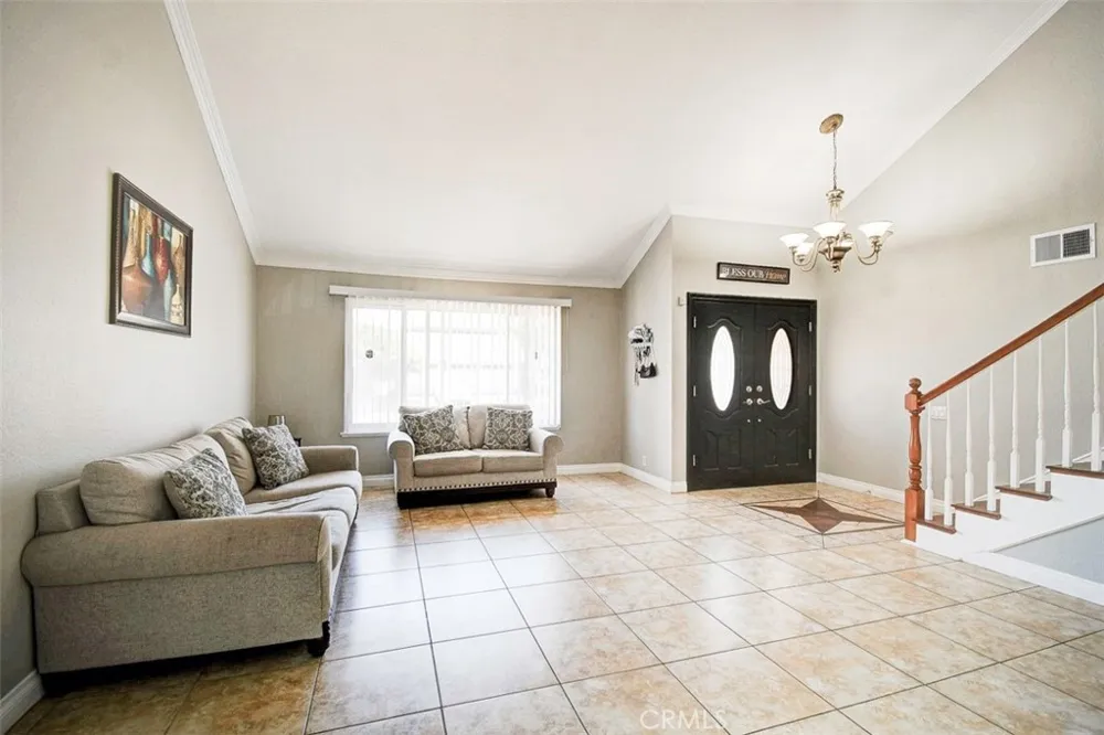26701 Valpariso Mission Viejo, CA 92691