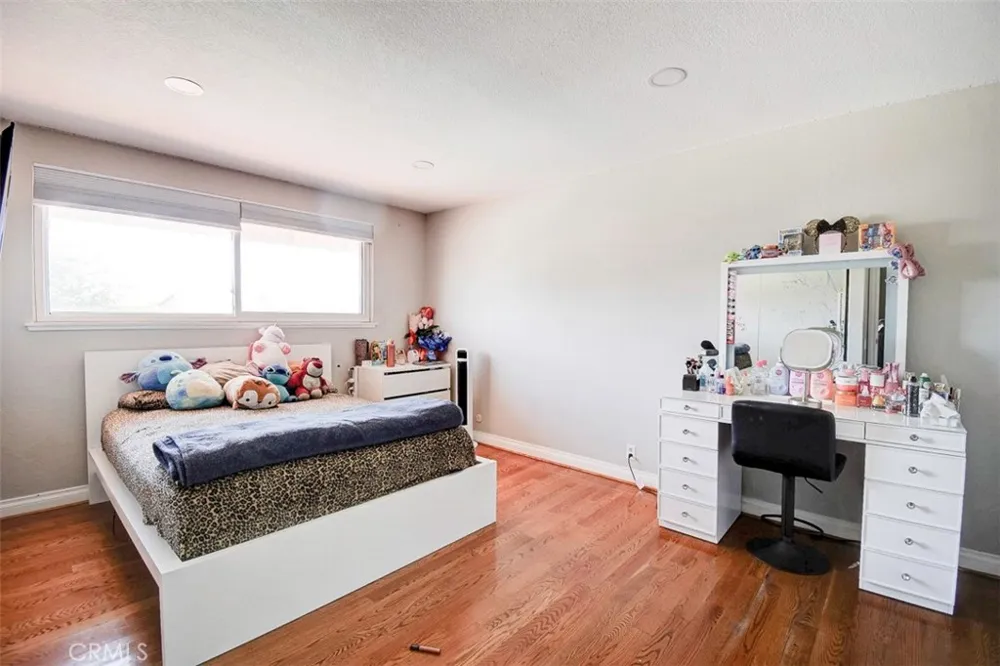 26701 Valpariso Mission Viejo, CA 92691