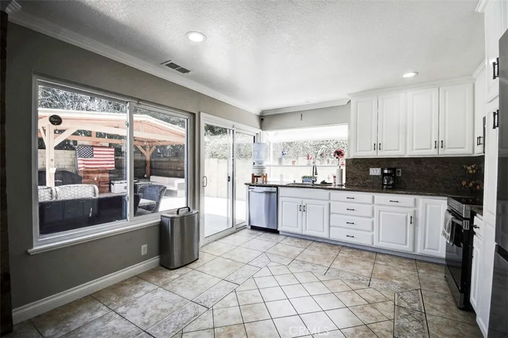 26701 Valpariso Mission Viejo, CA 92691