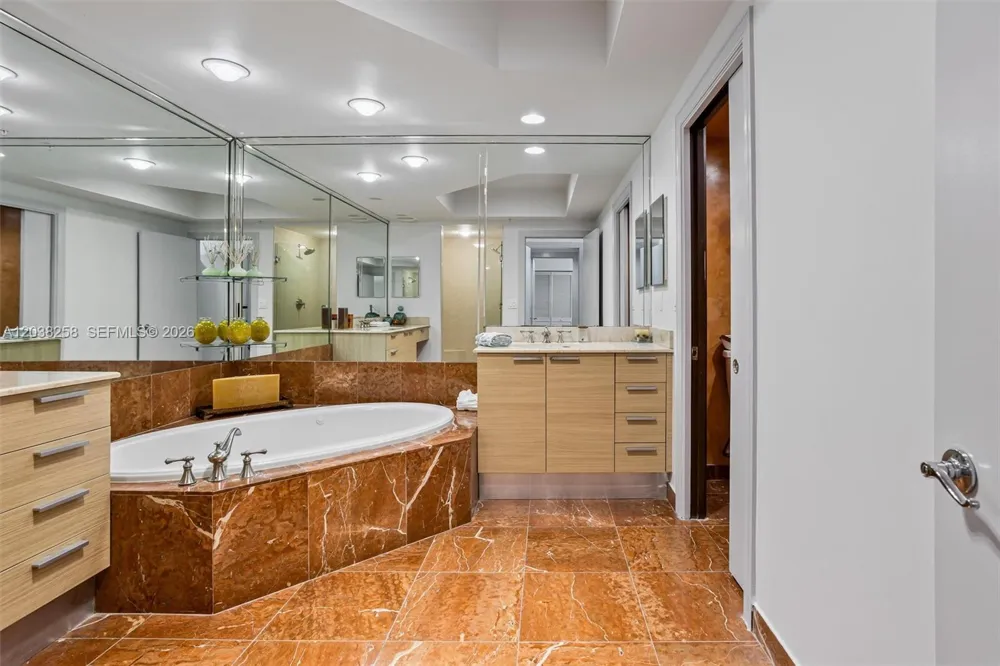 3535 S Ocean Dr #1703 Hollywood, FL 33019