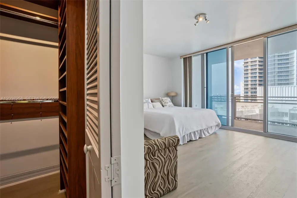 3535 S Ocean Dr #1703 Hollywood, FL 33019