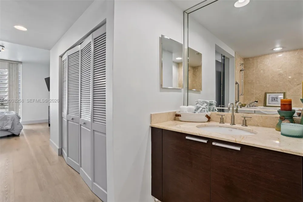 3535 S Ocean Dr #1703 Hollywood, FL 33019