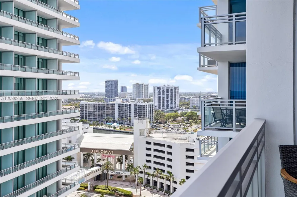 3535 S Ocean Dr #1703 Hollywood, FL 33019