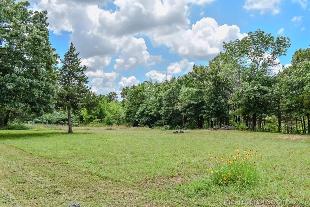 1005 Ridge Point Road Fort Towson, OK 74735