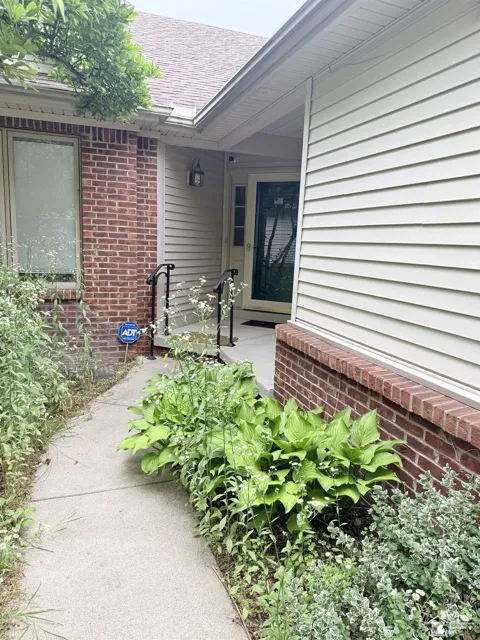 1626 Spruce Court
