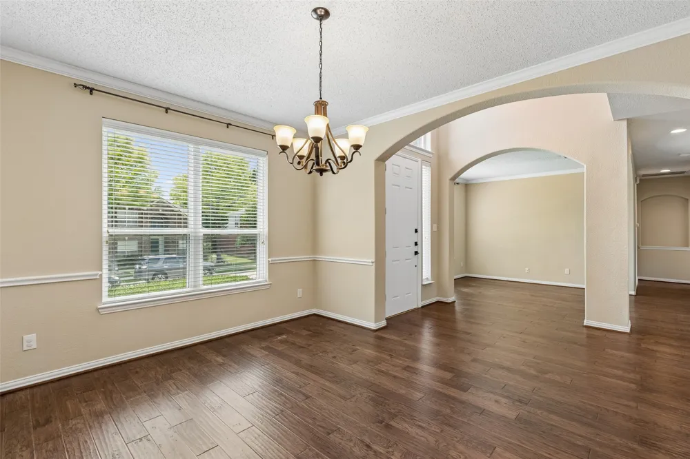 1926 Edgehill Drive Allen, TX 75013
