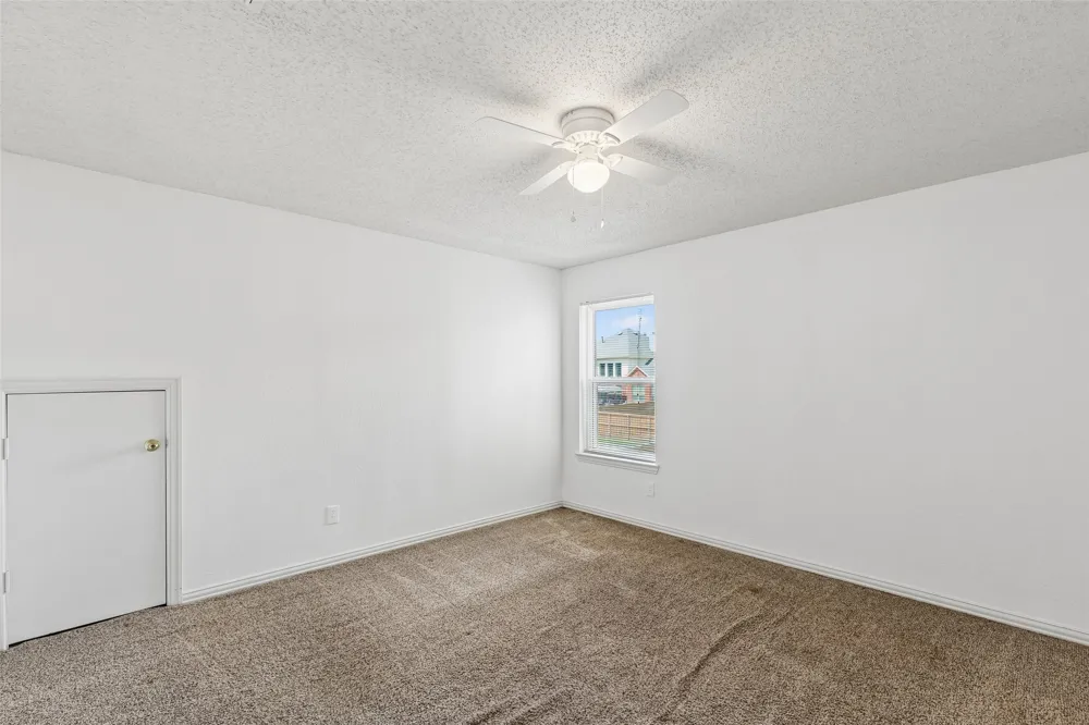 1926 Edgehill Drive Allen, TX 75013