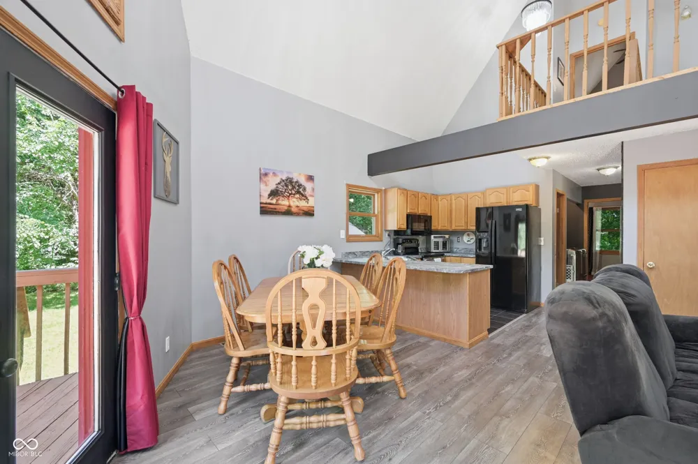 11099 Bushy Road Metamora, IN 47030