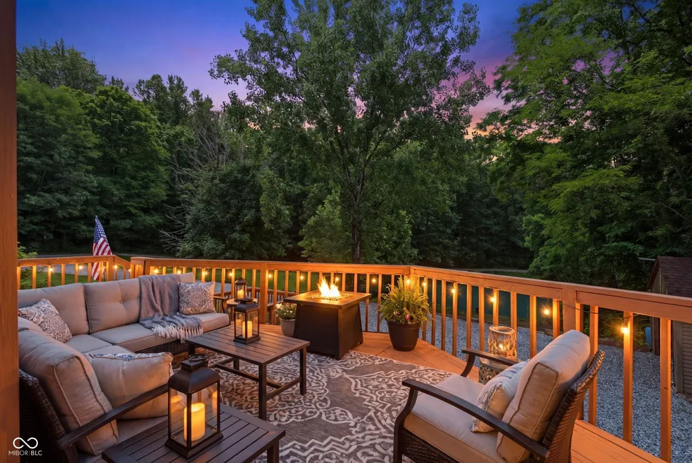 11099 Bushy Road Metamora, IN 47030