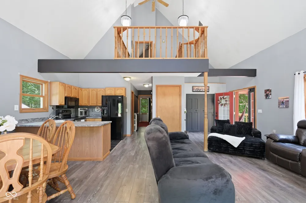 11099 Bushy Road Metamora, IN 47030