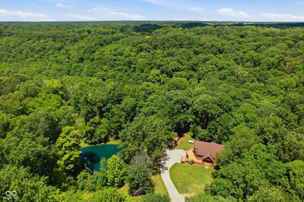 11099 Bushy Road Metamora, IN 47030