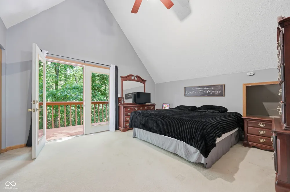 11099 Bushy Road Metamora, IN 47030