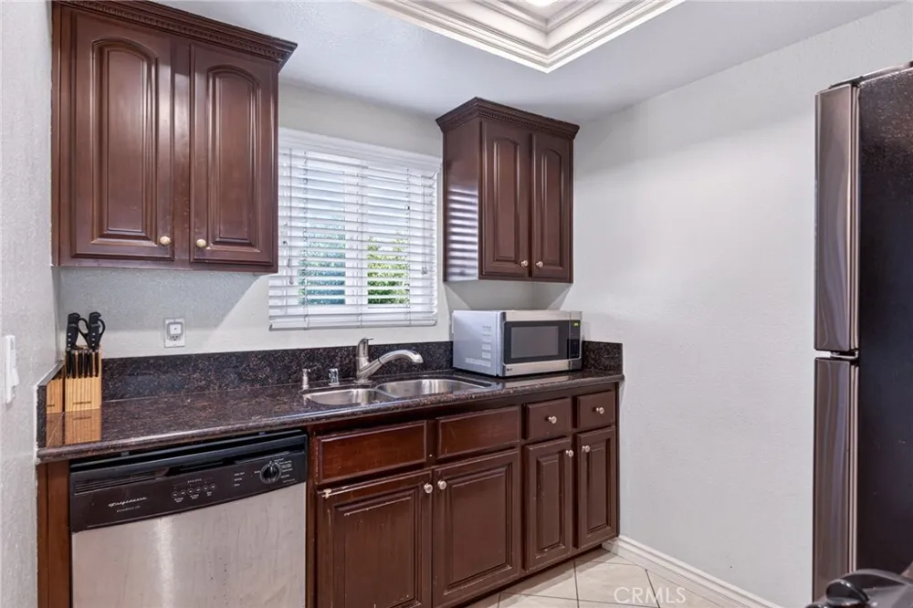 2925 Spaulding Street #303 Long Beach, CA 90804