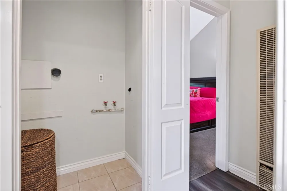 2925 Spaulding Street #303 Long Beach, CA 90804