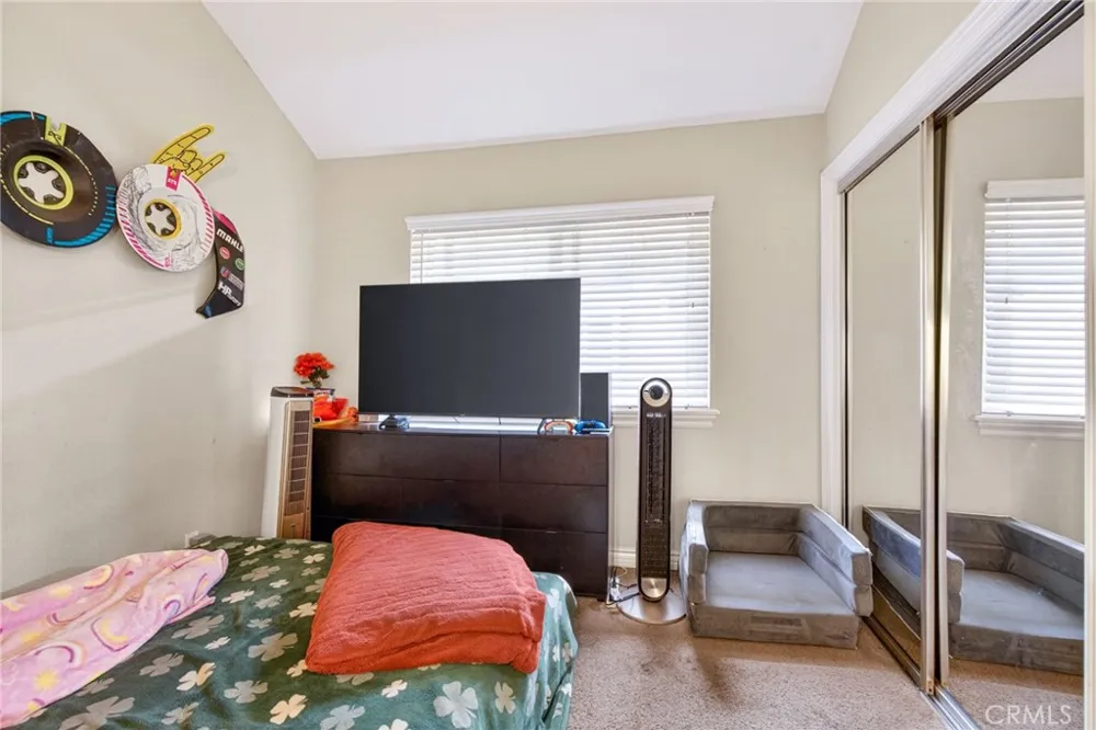 2925 Spaulding Street #303 Long Beach, CA 90804