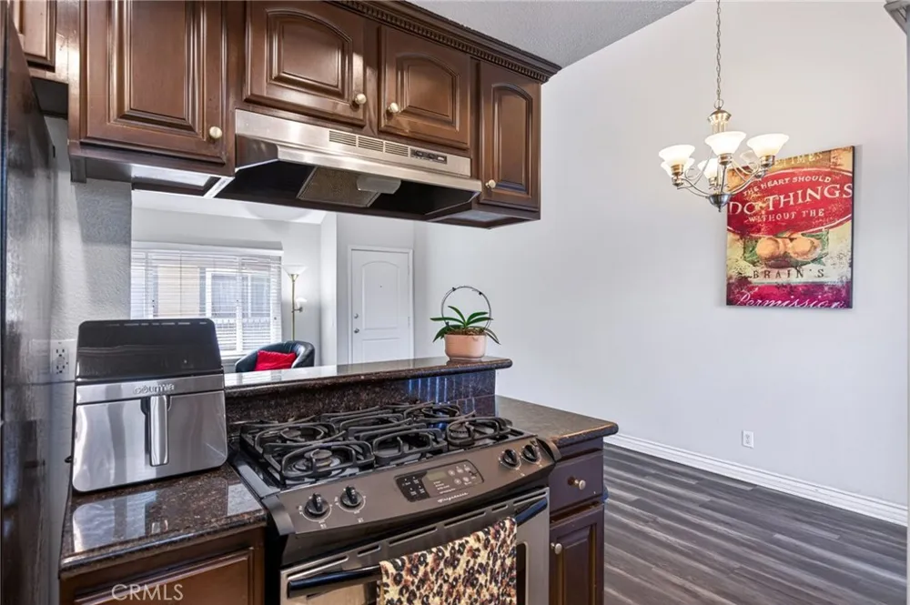 2925 Spaulding Street #303 Long Beach, CA 90804