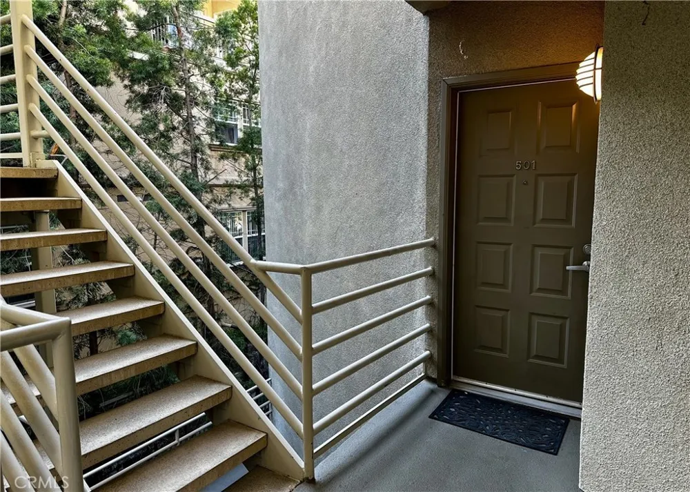 2900 Fairway #501 La Crescenta, CA 91214