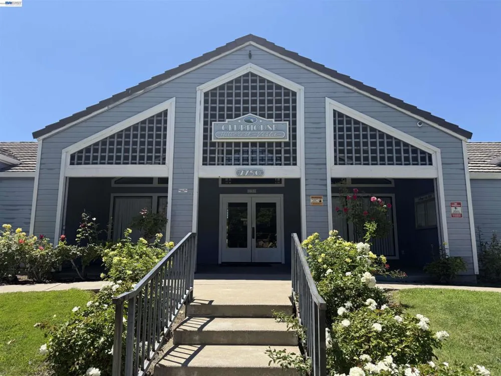 2714 Harvest Ln Antioch, CA 94531