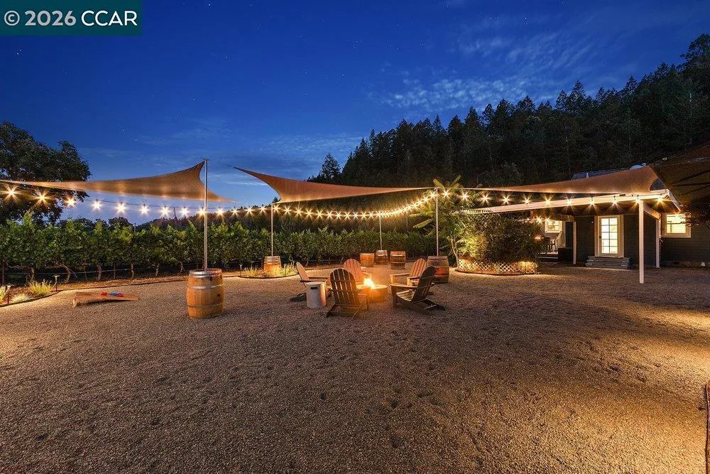 100 Foothill Blvd Calistoga, CA 94515