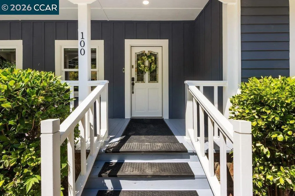 100 Foothill Blvd Calistoga, CA 94515