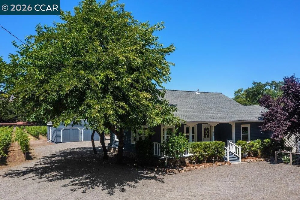 100 Foothill Blvd Calistoga, CA 94515