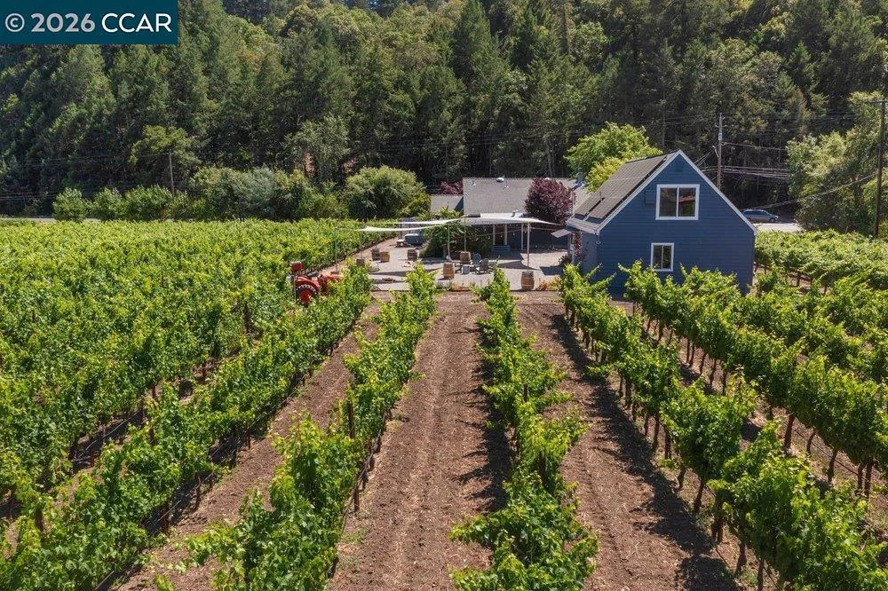 100 Foothill Blvd Calistoga, CA 94515