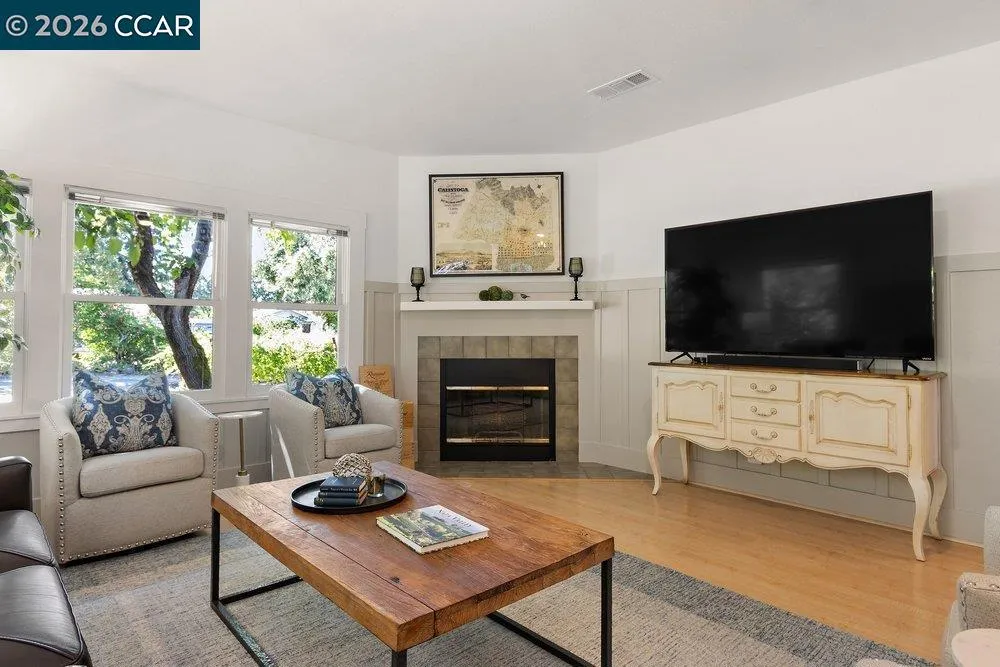 100 Foothill Blvd Calistoga, CA 94515