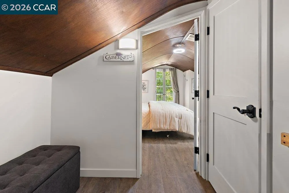 100 Foothill Blvd Calistoga, CA 94515