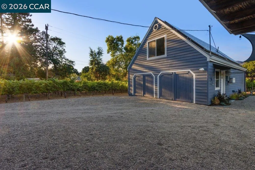 100 Foothill Blvd Calistoga, CA 94515