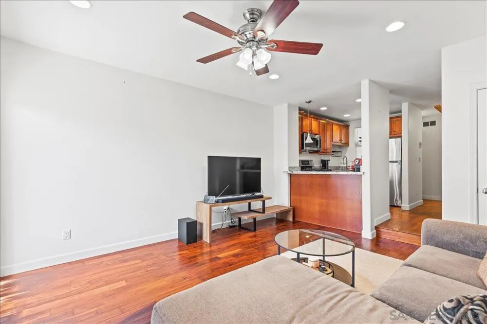 4046 Iowa St #4 San Diego, CA 92104