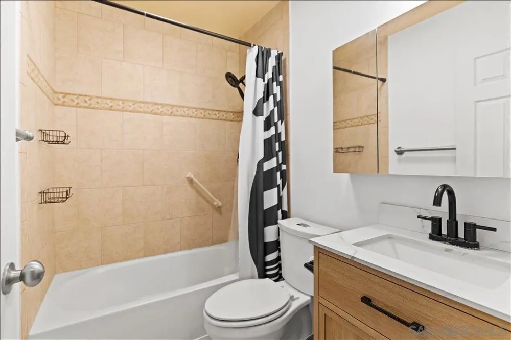 4046 Iowa St #4 San Diego, CA 92104