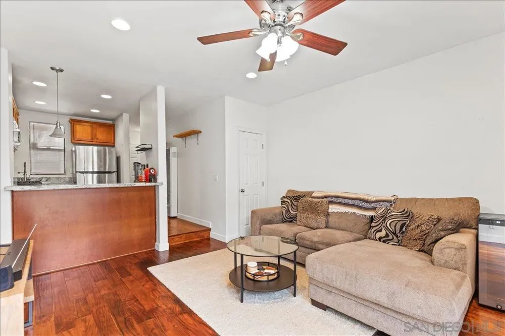 4046 Iowa St #4 San Diego, CA 92104