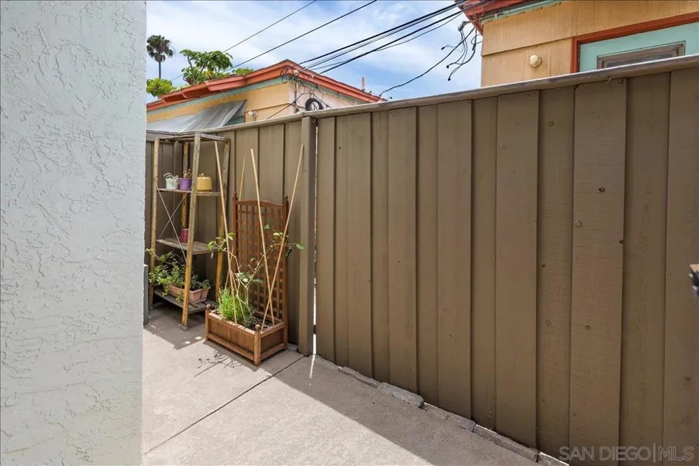 4046 Iowa St #4 San Diego, CA 92104